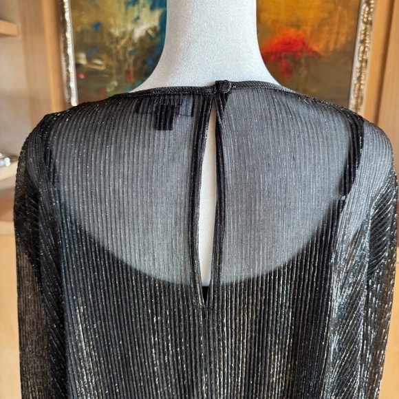 Evereve Metallic Balloon Sleeve Blouse - Picture 6 of 7